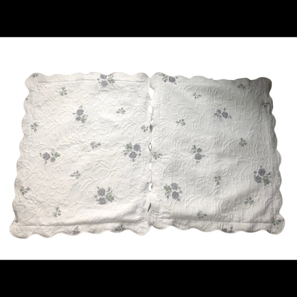 Cottage Core White Textured Pillow Shams X2 Purple Floral Scalloped Edges - Picture 2 of 5